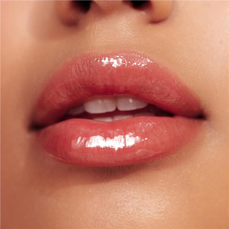 Load image into Gallery viewer, MCoBeauty Hot Lip Plump Fancy
