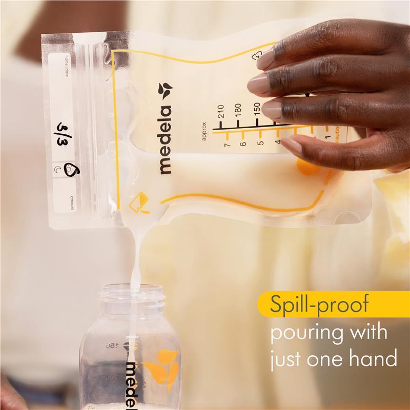 Load image into Gallery viewer, Medela Easy Pour Breast Milk Storage Bags 25 Pack
