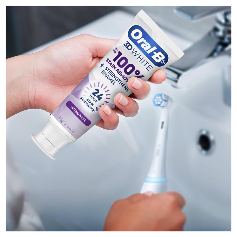 Load image into Gallery viewer, Oral B Toothpaste 3D White Enamel Strong 90g
