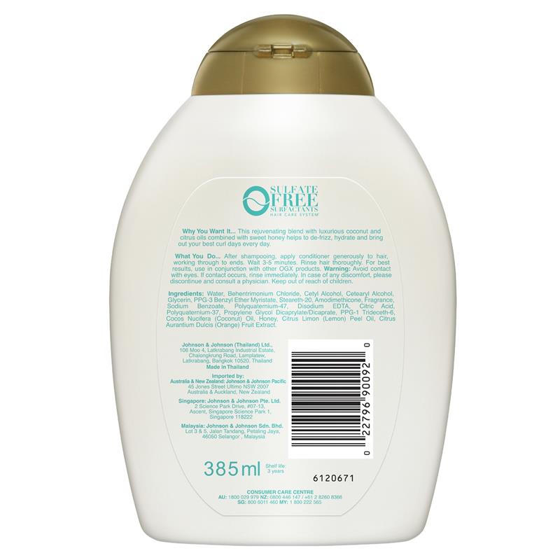Load image into Gallery viewer, Ogx Quenching + Coconut Curls Conditioner For Curly Hair 385mL
