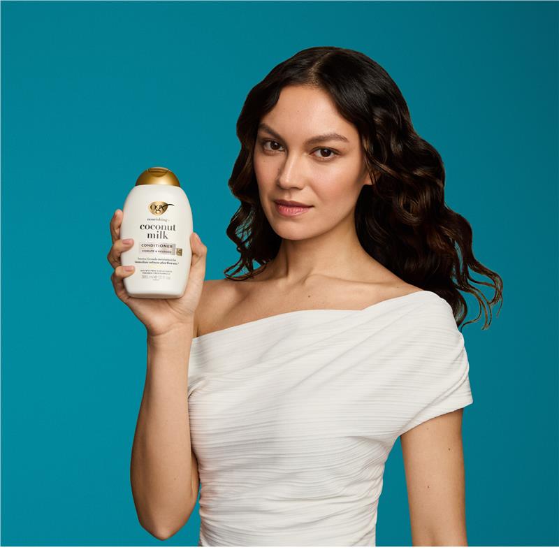 Load image into Gallery viewer, Ogx Nourishing + Hydrating Coconut Milk Conditioner For Dry Hair 385mL
