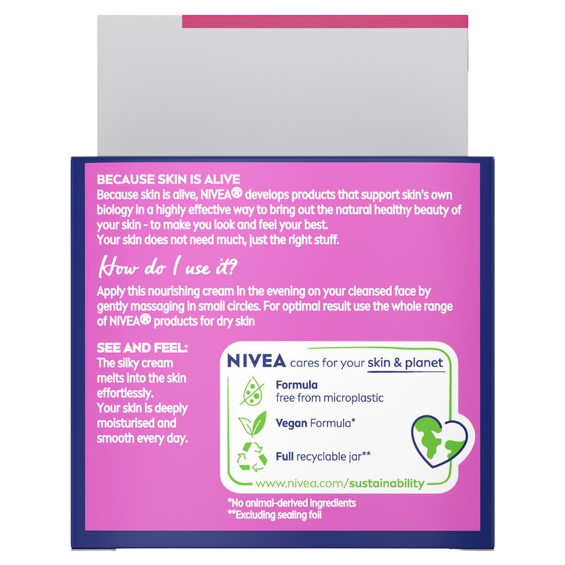 Load image into Gallery viewer, NIVEA Daily Essentials Nourishing Face Moisturiser Night 50ml
