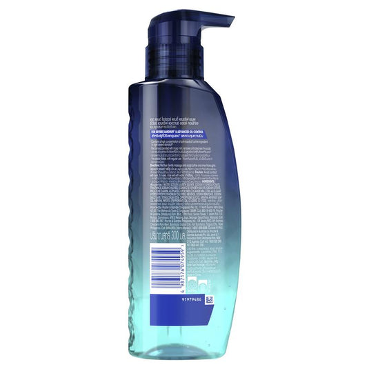 Head & Shoulders Professional Advanced Oil Control Shampoo For Severe Dandruff 300ml