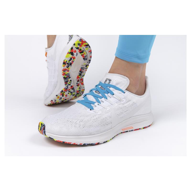 Load image into Gallery viewer, Synxlace No Tie Laces Blue

