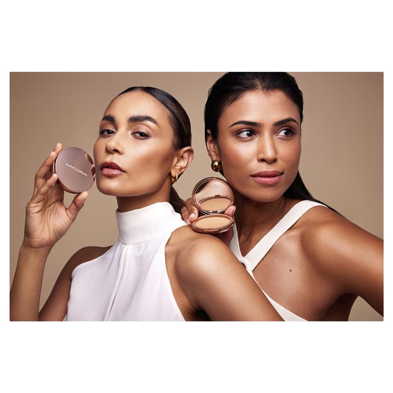 Load image into Gallery viewer, Nude by Nature Flawless Pressed Powder Foundation N4 Medium
