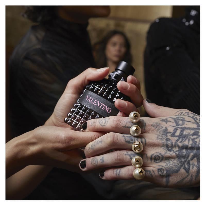 Load image into Gallery viewer, Valentino Uomo Born in Roma Intense Eau de Parfum 50ml
