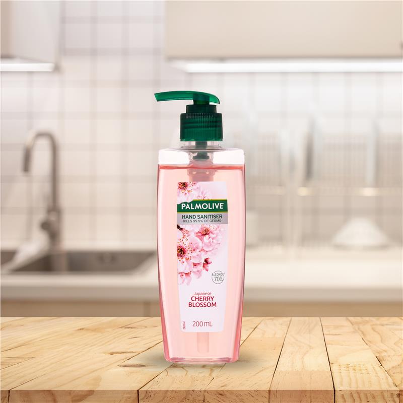 Load image into Gallery viewer, Palmolive Non-sticky Hand Sanitiser Japanese Cherry Blossom Pump 200mL
