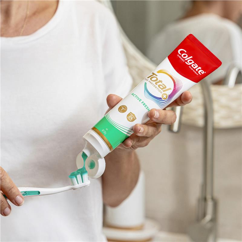Load image into Gallery viewer, Colgate Toothpaste Total Active Fresh 115g
