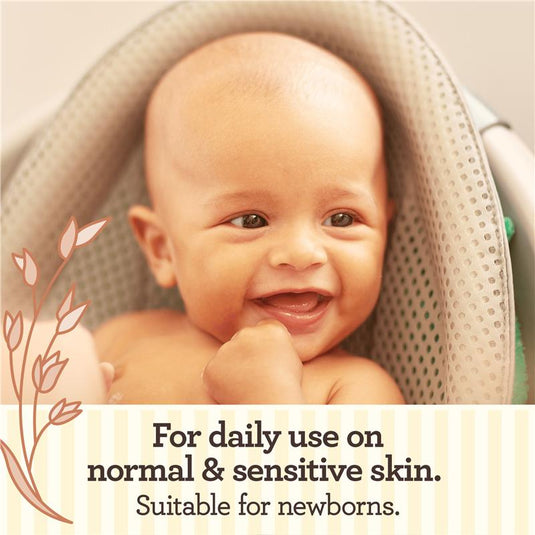 Aveeno Baby Daily Moisture Lightly Scented Wash & Shampoo 532mL