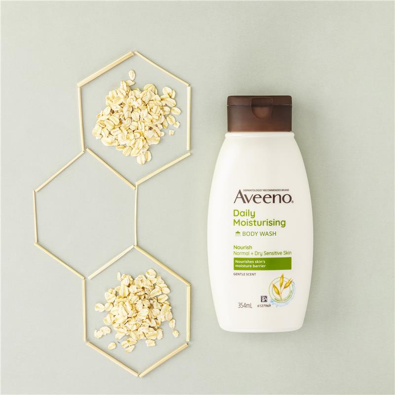 Load image into Gallery viewer, Aveeno Daily Moisturising Lightly Scented Body Wash 354mL
