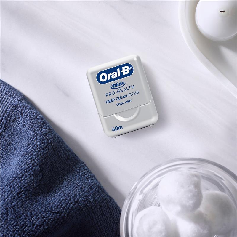 Load image into Gallery viewer, Oral B Glide Deep Clean Dental Floss 40m
