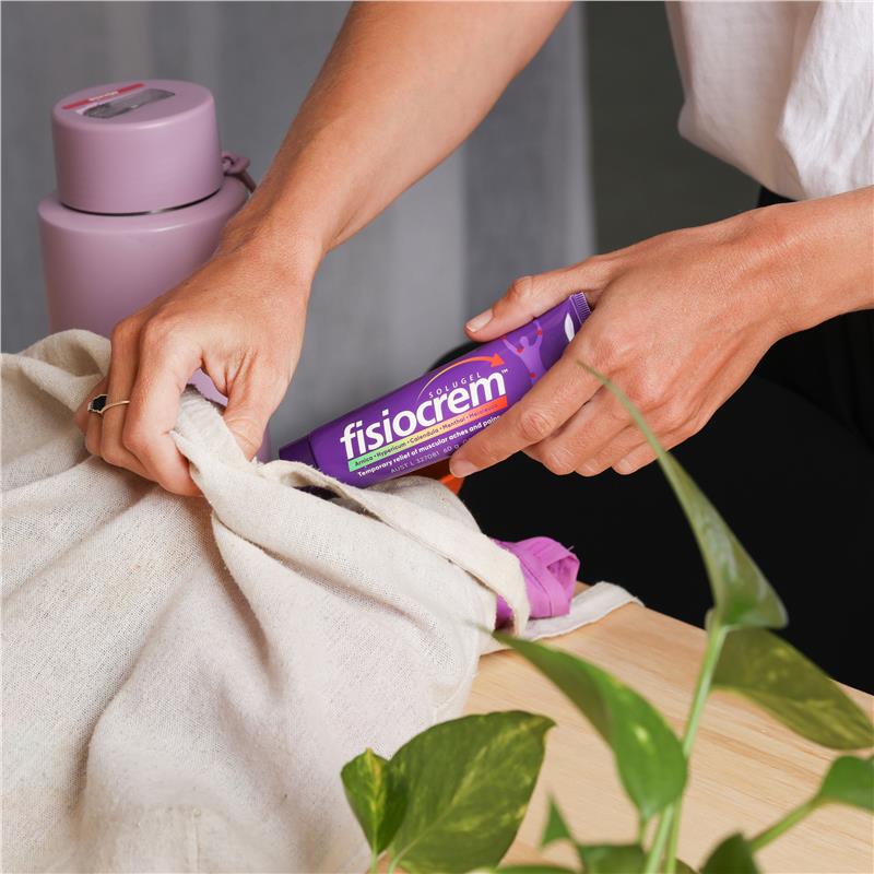 Load image into Gallery viewer, Fisiocrem Solugel 60g

