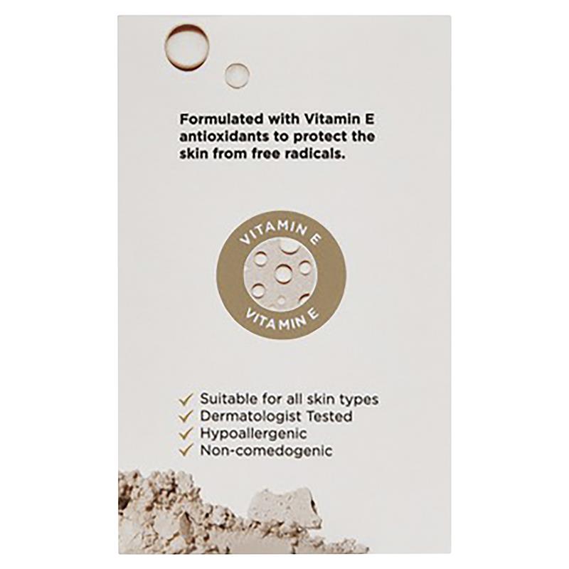 Load image into Gallery viewer, Revlon Mineral Powder 001 Light
