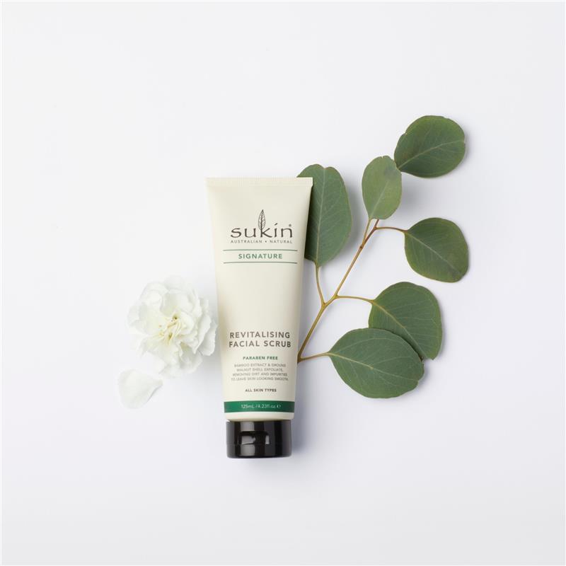 Load image into Gallery viewer, Sukin Signature Revitalising Facial Scrub 125mL
