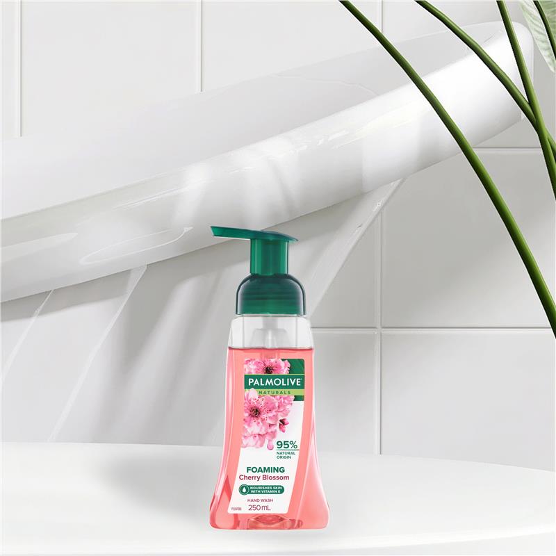 Load image into Gallery viewer, Palmolive Naturals Foaming Hand Wash Cherry Blossom 250ml
