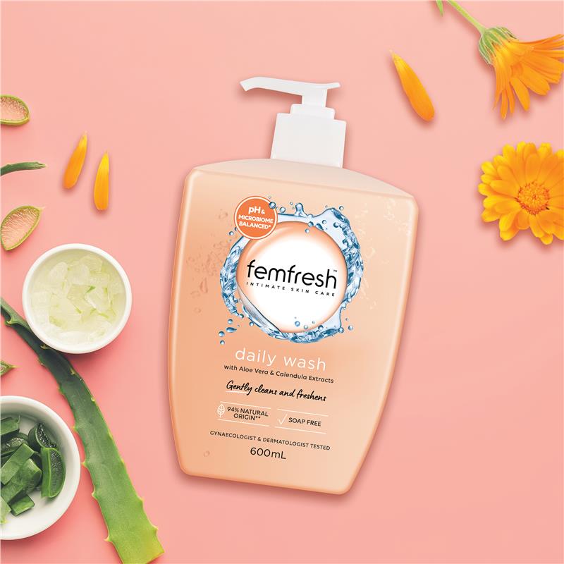 Load image into Gallery viewer, Femfresh Daily Wash 600ml
