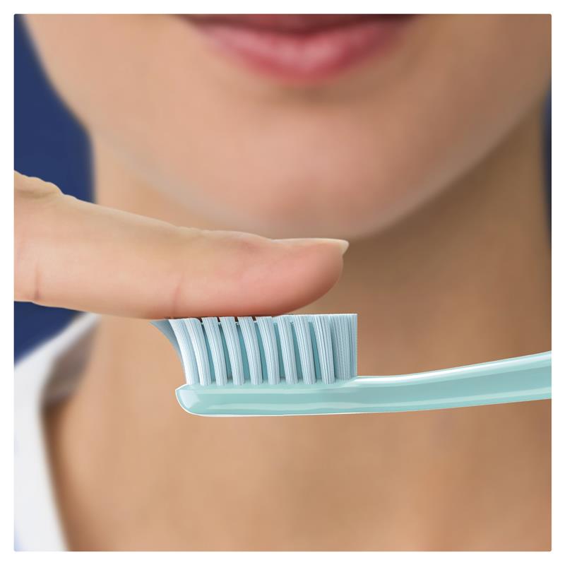 Load image into Gallery viewer, Oral B Toothbrush SensitiveX Gentle Clean 3 Pack
