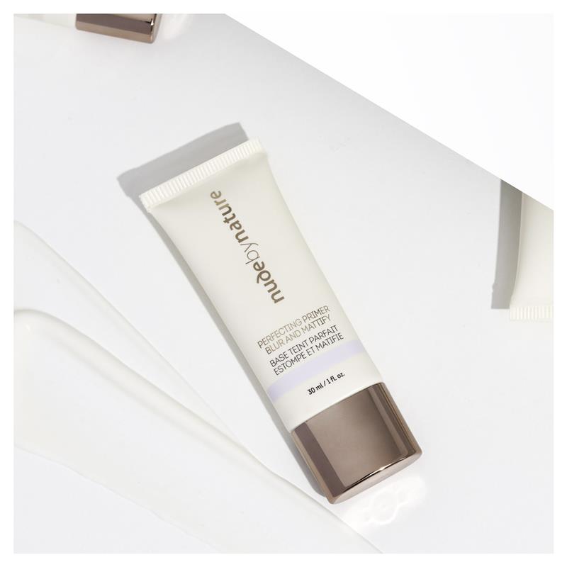 Load image into Gallery viewer, Nude by Nature Perfecting Primer Blur And Mattify 30ml
