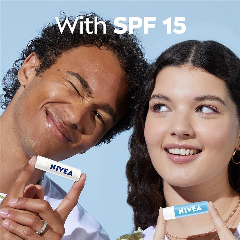 Load image into Gallery viewer, NIVEA Hydro Care Moisturising Lip Balm SPF15 4.8g
