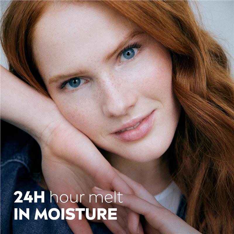 Load image into Gallery viewer, NIVEA Repair &amp; Protection Moisturising Lip Balm SPF15 4.8g
