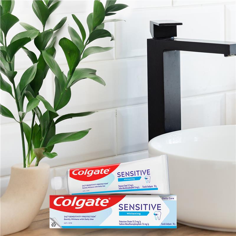 Load image into Gallery viewer, Colgate Toothpaste Sensitive Teeth Pain Whitening 110g

