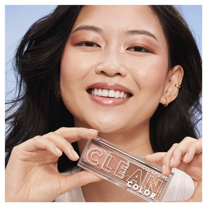 Load image into Gallery viewer, Covergirl Clean Colour Eyeshadow Quad #252 Spiced Copper

