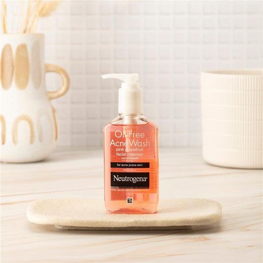 Neutrogena Oil Free Acne Wash Pink Grapefruit Facial Cleanser 175ml