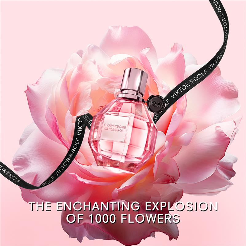 Load image into Gallery viewer, Viktor &amp; Rolf Flowerbomb Eau de Parfum 30ml
