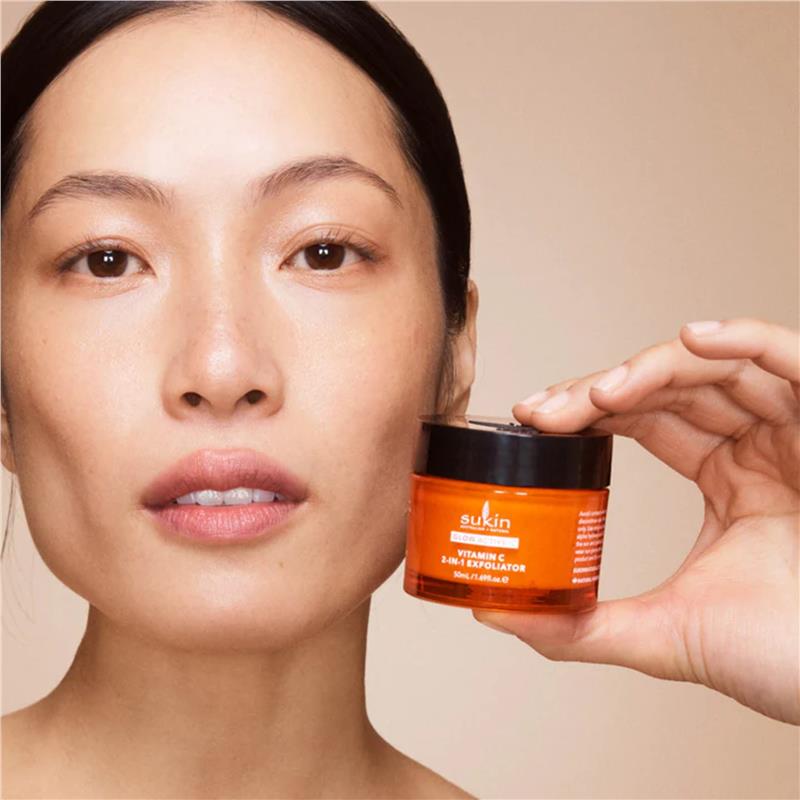 Load image into Gallery viewer, Sukin Glow Active-C Vitamin C 2-in-1 Exfoliator 50ml
