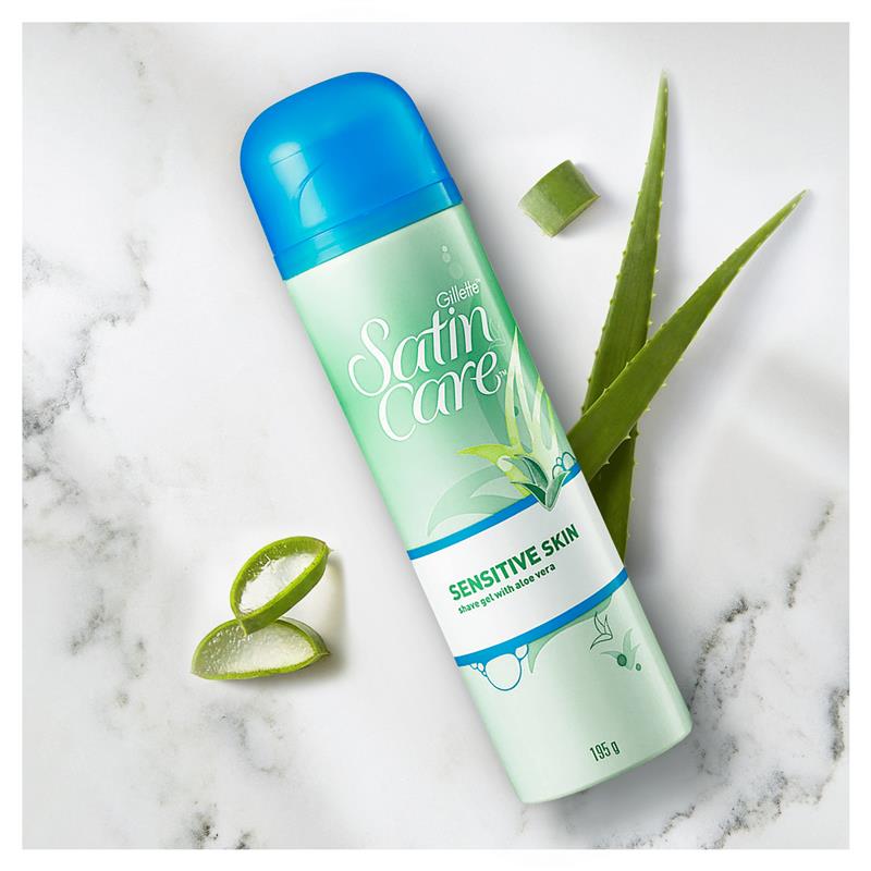 Load image into Gallery viewer, Gillette Venus Satin Care Gel Sensitive 195g
