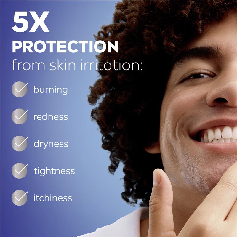 Load image into Gallery viewer, NIVEA MEN Sensitive Protective Moisturiser SPF15 75ml
