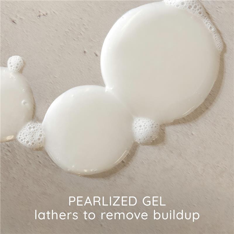 Load image into Gallery viewer, Aveeno Oat Milk Blend Moisturising Shampoo for Dry &amp; Damaged Hair 354mL
