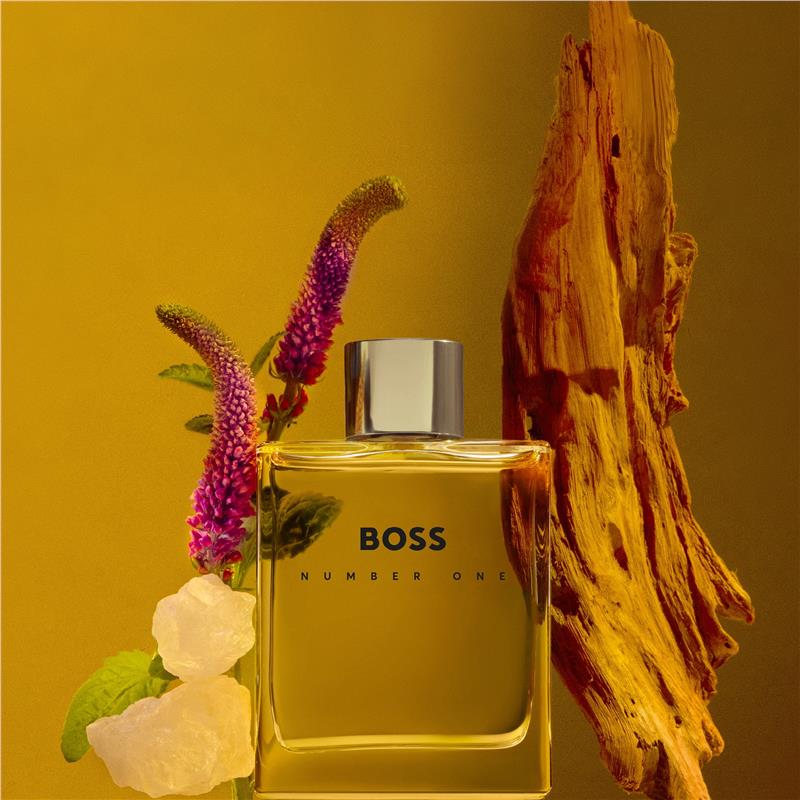 Load image into Gallery viewer, Hugo Boss Number One For Men Eau de Toilette 100ml
