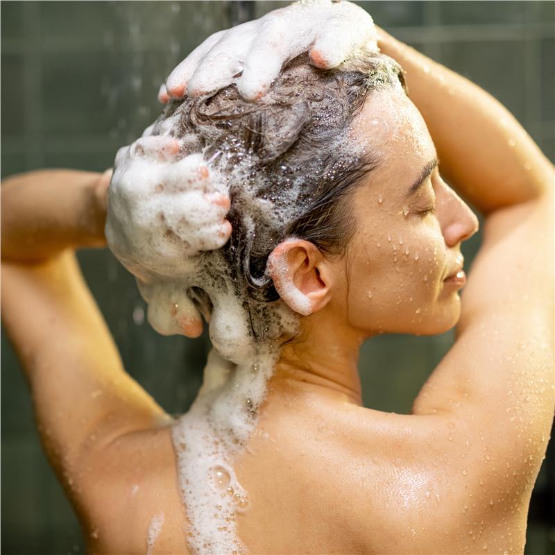 Load image into Gallery viewer, Palmolive Naturals Vibrant Colour Treated Hair Shampoo Pomegranate &amp; Avocado 350mL
