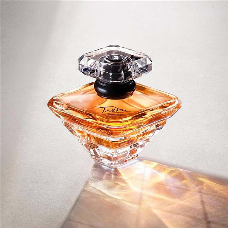 Load image into Gallery viewer, Lancome Tresor Eau de Parfum 100ml
