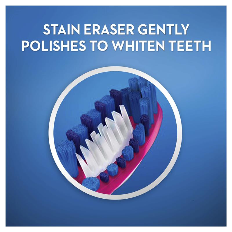 Load image into Gallery viewer, Oral B Toothbrush 3D White Pro-Flex Whitening Luxe 3 Pack
