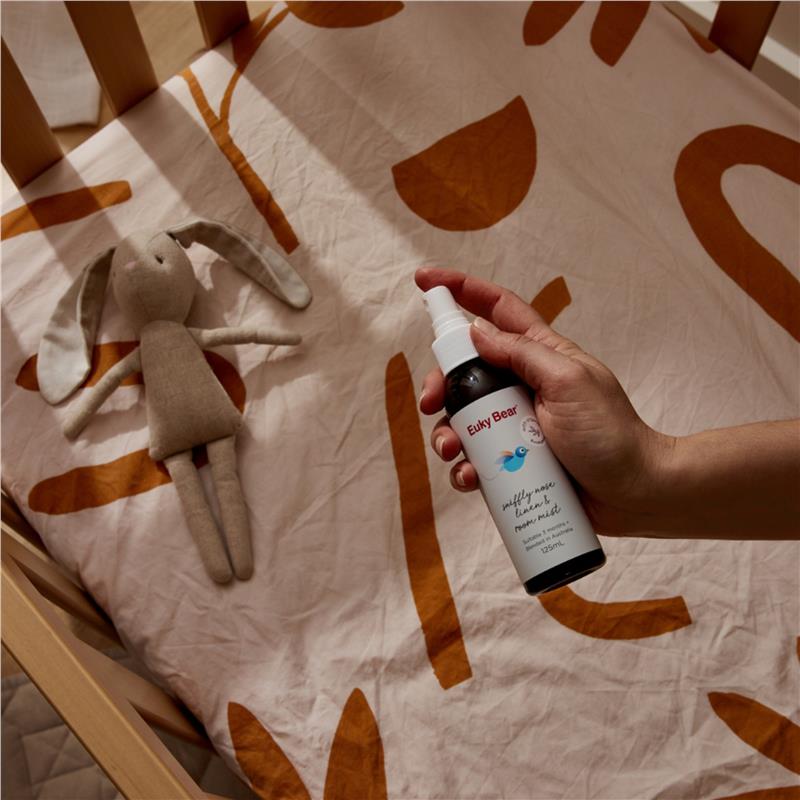 Load image into Gallery viewer, Euky Bear Sniffly Nose Linen &amp; Room Mist 125ml
