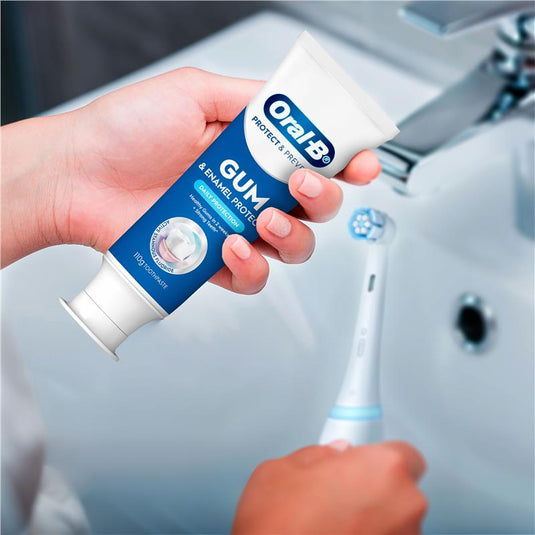 Oral B Gum Care & Enamel Restore Toothpaste 110g