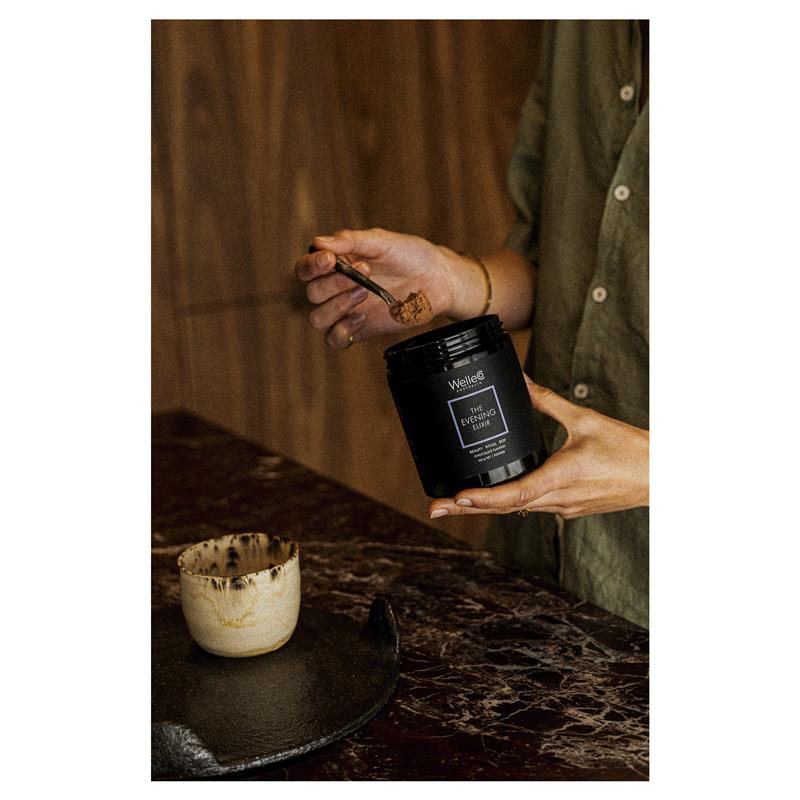 Load image into Gallery viewer, WelleCo The Evening Elixir Chocolate 150g
