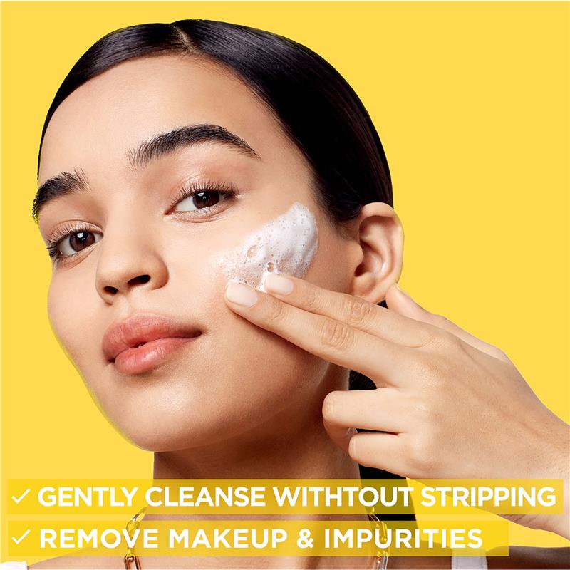 Load image into Gallery viewer, Garnier Vitamin C Cream Cleanser 250ml
