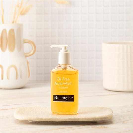 Neutrogena Oil Free Acne Wash Face Cleanser 175mL