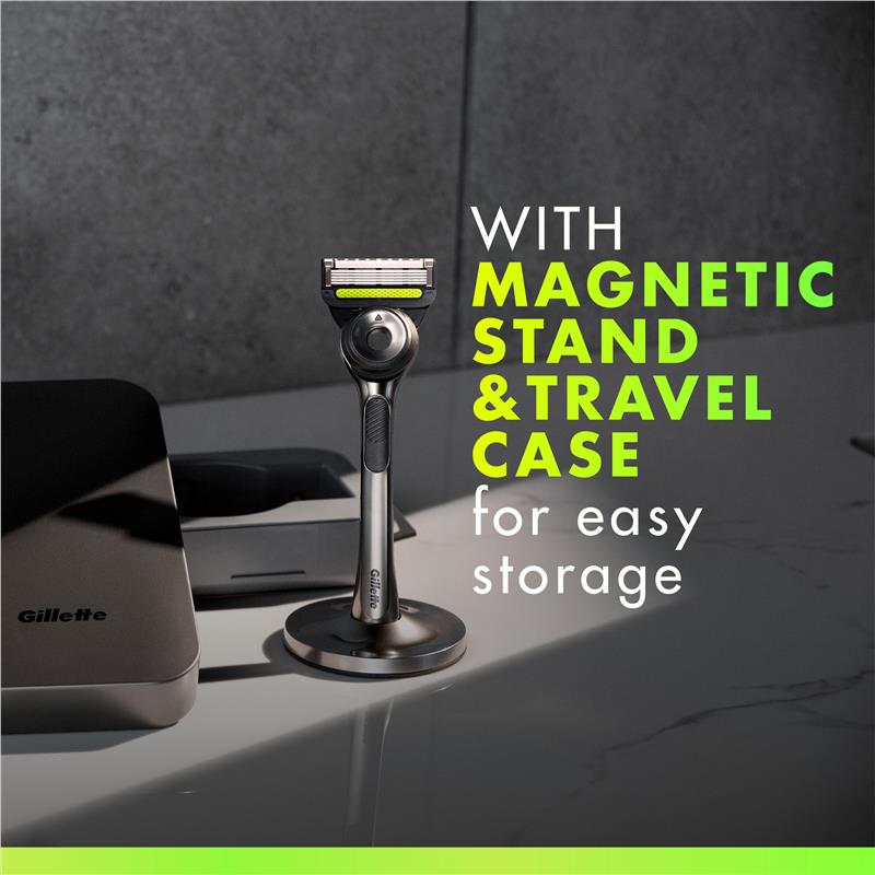 Load image into Gallery viewer, Gillette Labs Exfoliating Razor with Magnetic Stand + 2 Blade Refills

