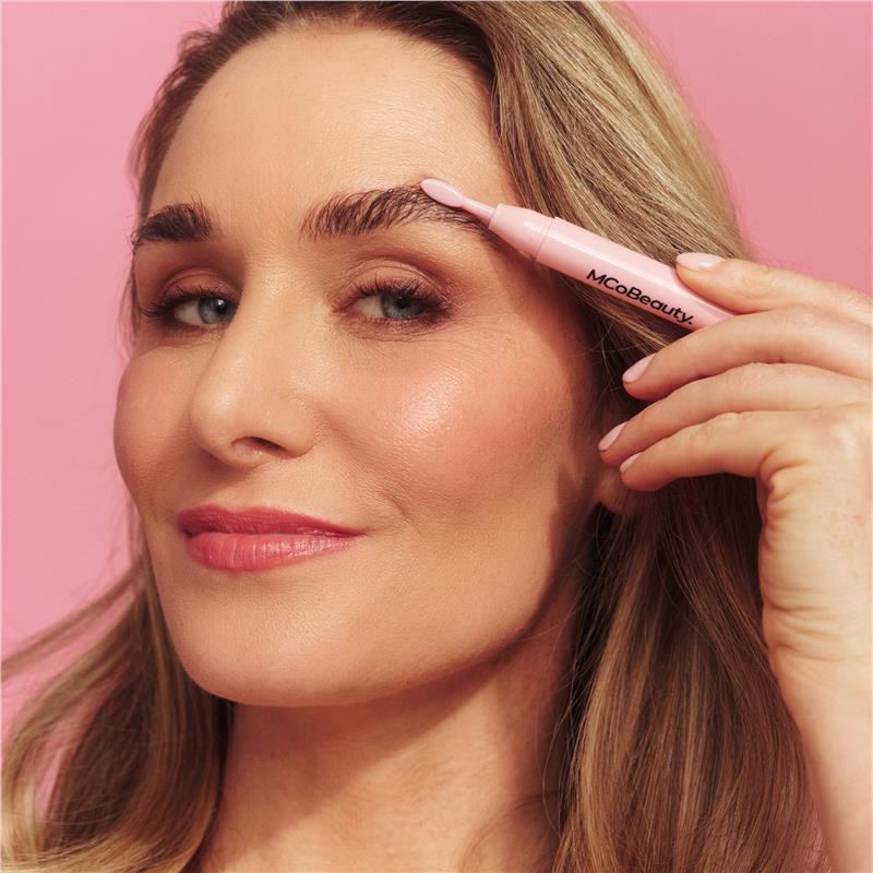 Load image into Gallery viewer, MCoBeauty Brow Wax Sculpt &amp; Set
