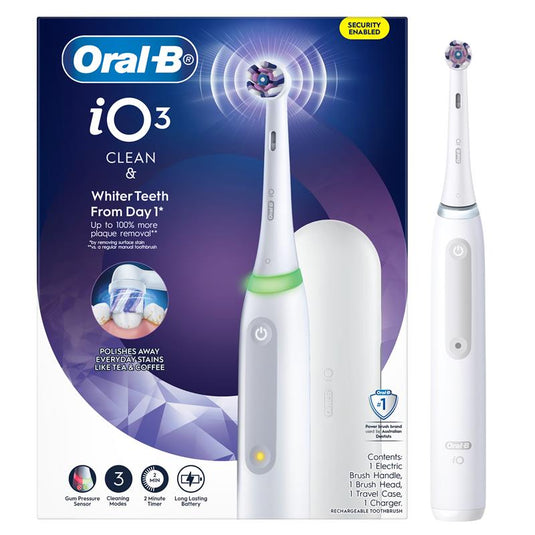 Oral B Power Toothbrush iO 3 Series Clean & Whiten