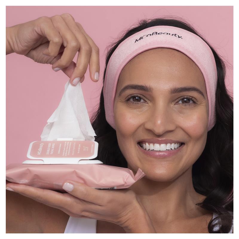 Load image into Gallery viewer, MCoBeauty Double Sided Facial Wipes
