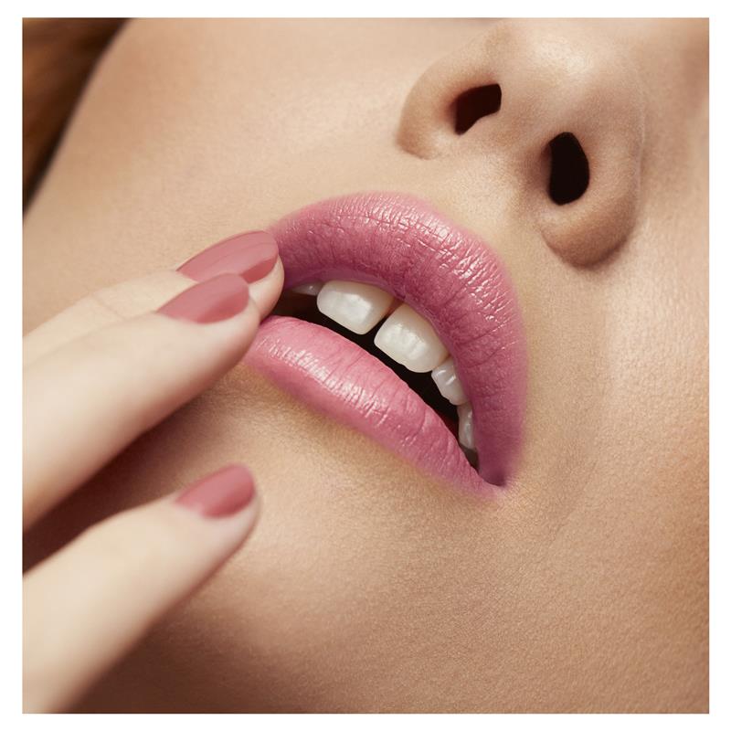 Load image into Gallery viewer, Revlon Super Lustrous Glass Shine So Super Lustrous Sleek Pink
