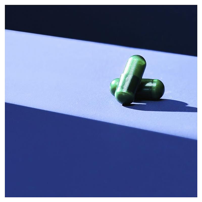 Load image into Gallery viewer, WelleCo The PMS Elixir 60 Capsules

