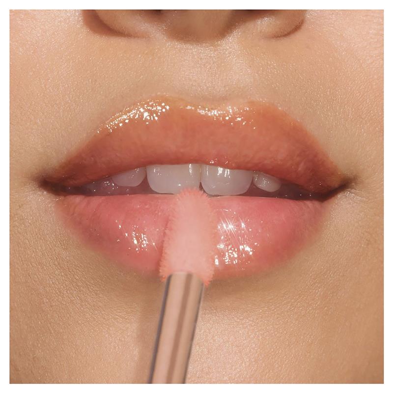 Load image into Gallery viewer, Revlon Super Lustrous Glimmer Lip Oil Miss Coral
