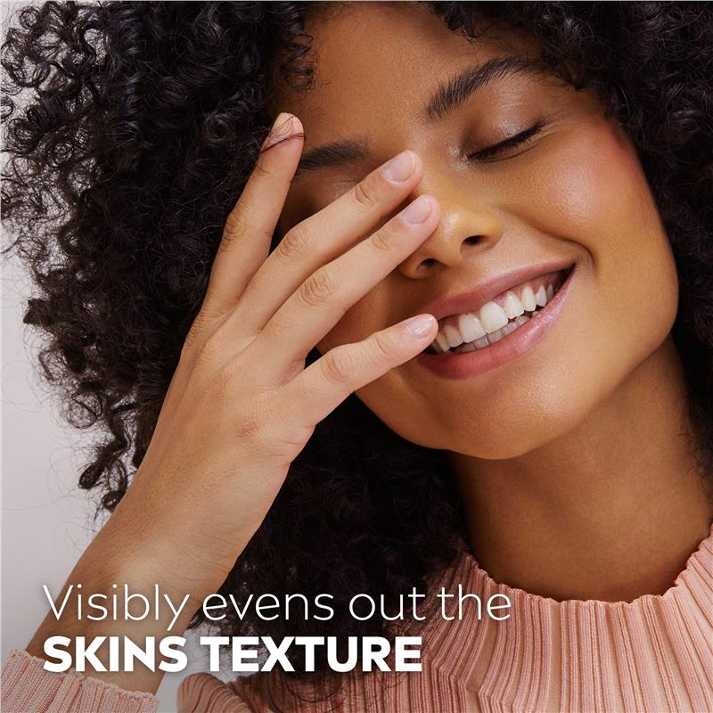Load image into Gallery viewer, NIVEA Smooth Hands &amp; Nail Care Hand Cream 100ml
