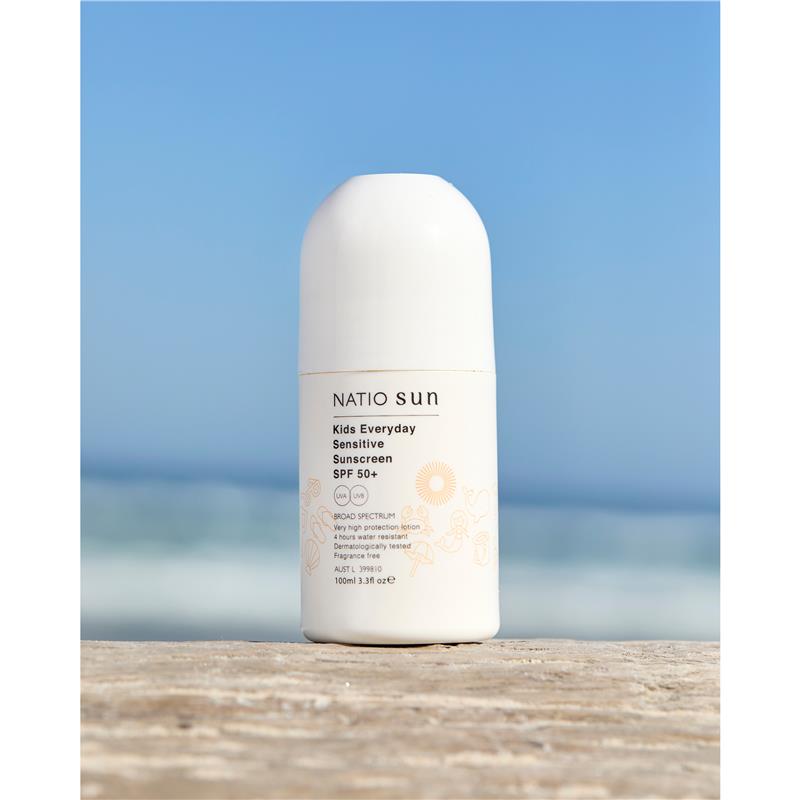 Load image into Gallery viewer, Natio Kids Everyday Sensitive Sunscreen SPF 50+ Roll On 100ml
